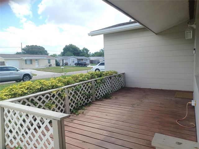 8448 76TH AVENUE, Seminole, FL 33777