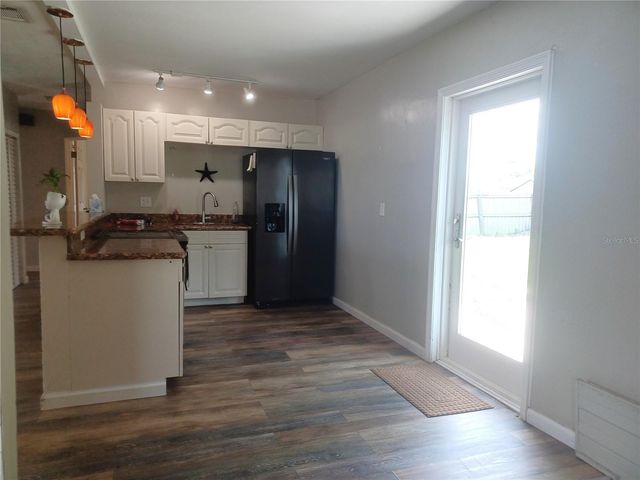 8448 76TH AVENUE, Seminole, FL 33777