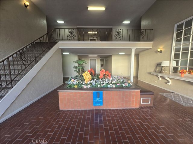 1360 Shadow Lane K, Fullerton, CA 92831