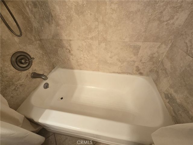 1360 Shadow Lane K, Fullerton, CA 92831