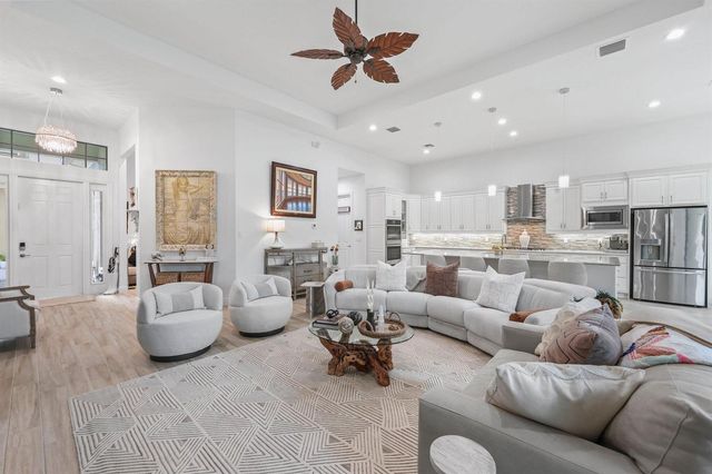 9368 Cantal Circle E, Parkland, FL 33076