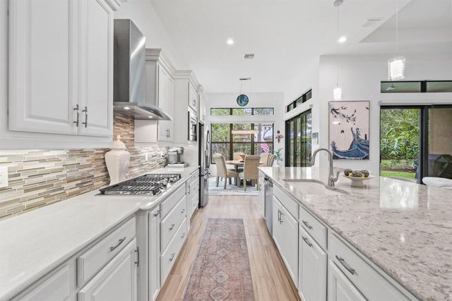 9368 Cantal Circle E, Parkland, FL 33076