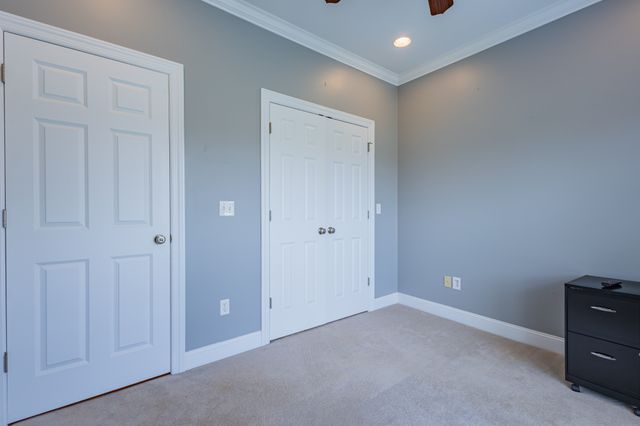 306 Hillcrest Dr, Tullahoma, TN 37388