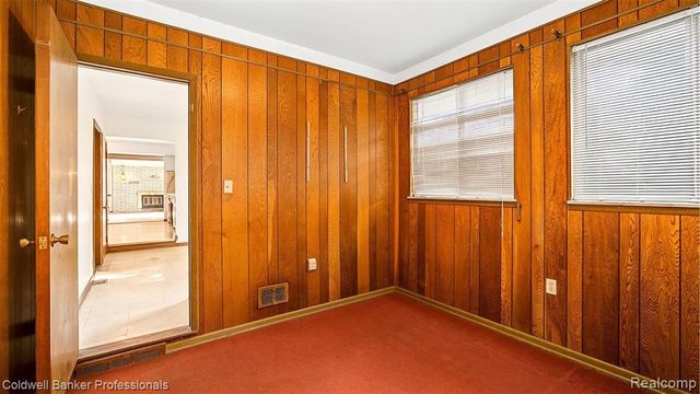 430 Spezia Drive, Oxford, MI 48371