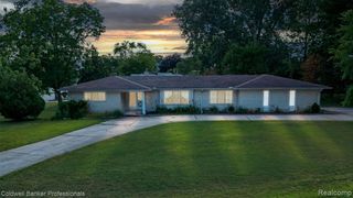 430 Spezia Drive, Oxford, MI 48371