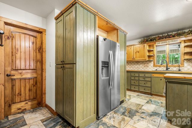 4586 Charlotte Street, Conover, NC 28613