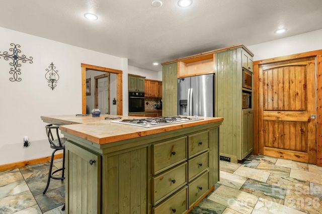 4586 Charlotte Street, Conover, NC 28613