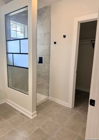 218 Hillwood, San Antonio, TX 78213