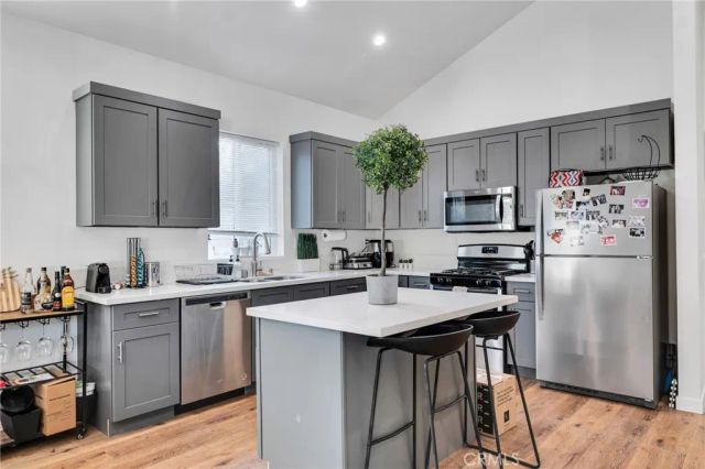 6118 Ethel, Van Nuys, CA 91401