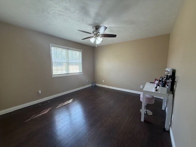 911 E Stotlar Street, Herrin, IL 62848