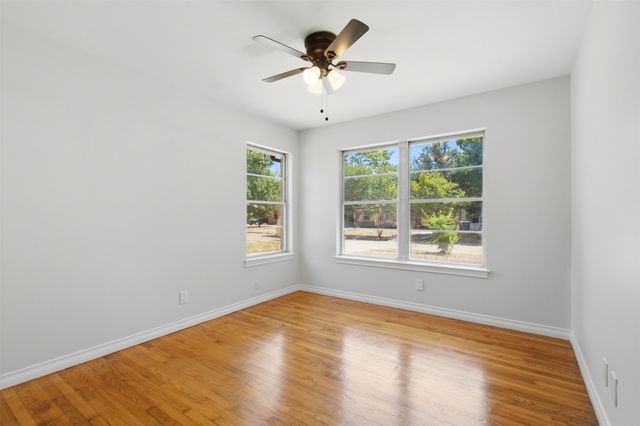 10243 San Juan Avenue, Dallas, TX 75228