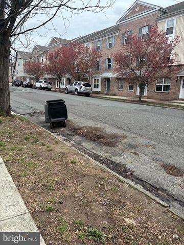 10 CLIFF ST, Trenton, NJ 08611
