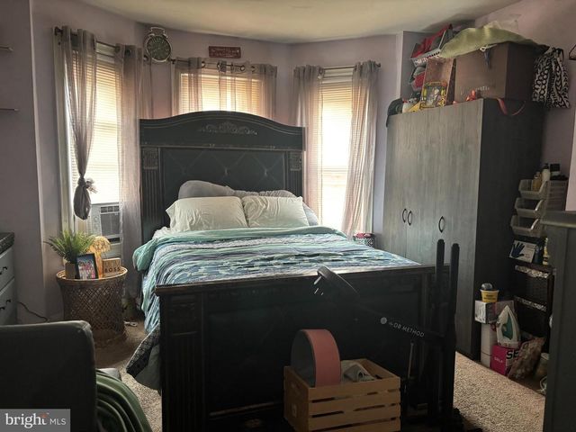 10 CLIFF ST, Trenton, NJ 08611