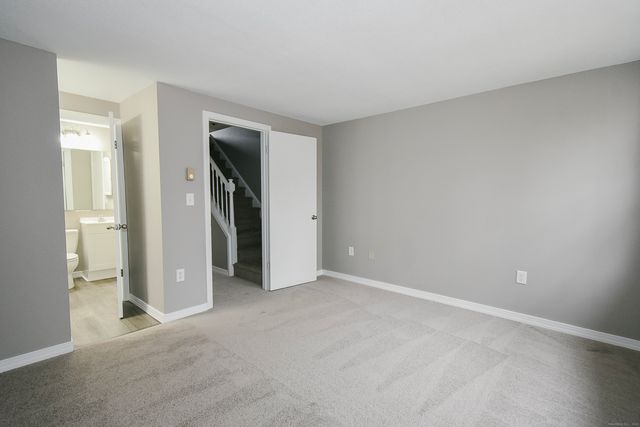 14 Rising Trail Drive 14, Middletown, CT 06457