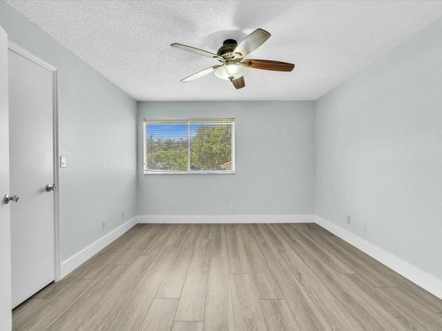 731 Vista Isles Drive 1521, Sunrise, FL 33325