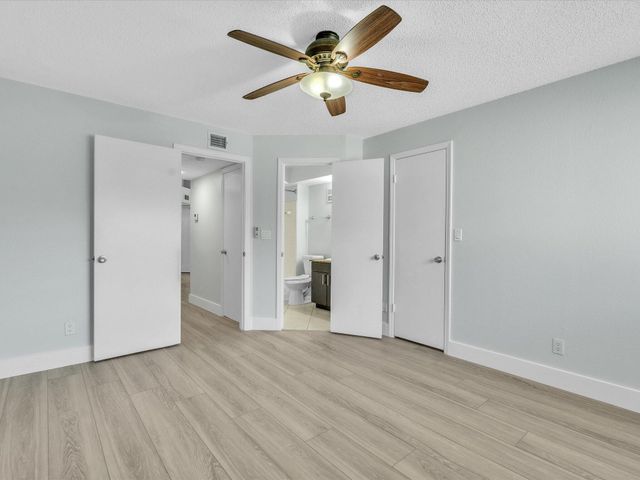 731 Vista Isles Drive 1521, Sunrise, FL 33325