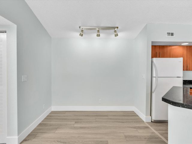731 Vista Isles Drive 1521, Sunrise, FL 33325