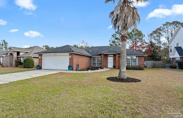 3020 Classic Dr, Pensacola, FL 32507