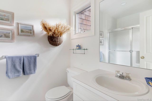 20 Cutter Court, East Hampton, NY 11937