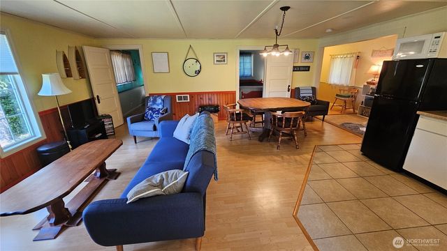 24402 P Street, Ocean Park, WA 98640