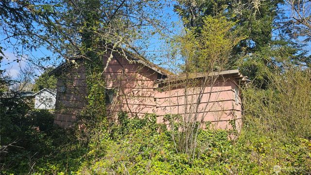 24402 P Street, Ocean Park, WA 98640