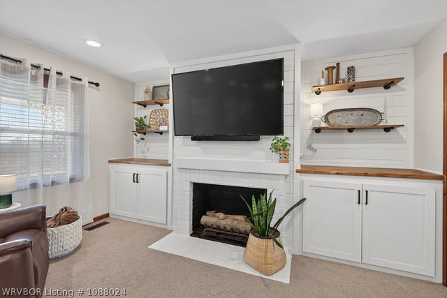 1109 Lisa Lane, Van Buren, AR 72956