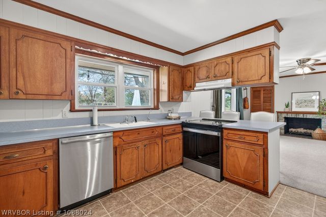 1109 Lisa Lane, Van Buren, AR 72956