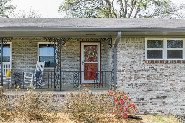 1109 Lisa Lane, Van Buren, AR 72956