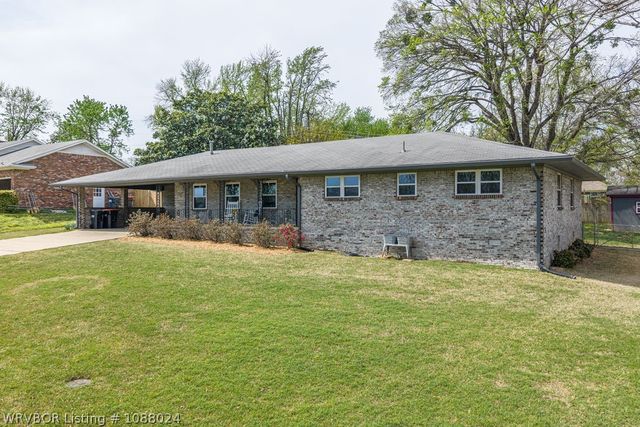 1109 Lisa Lane, Van Buren, AR 72956