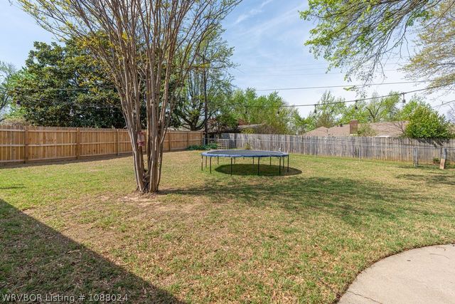 1109 Lisa Lane, Van Buren, AR 72956