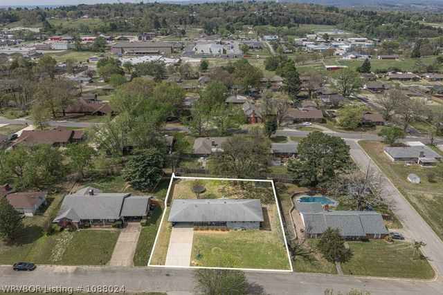 1109 Lisa Lane, Van Buren, AR 72956