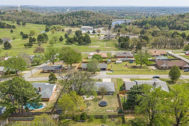 1109 Lisa Lane, Van Buren, AR 72956