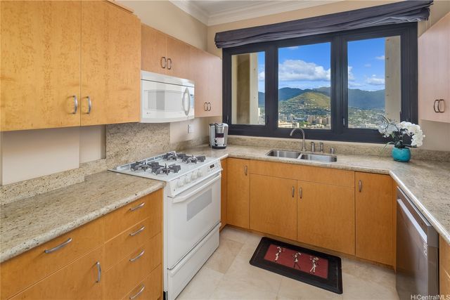 1650 Ala Moana Boulevard 4101, Honolulu, HI 96815