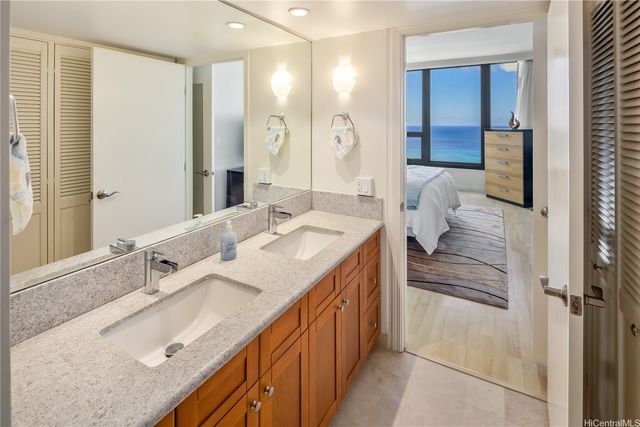 1650 Ala Moana Boulevard 4101, Honolulu, HI 96815