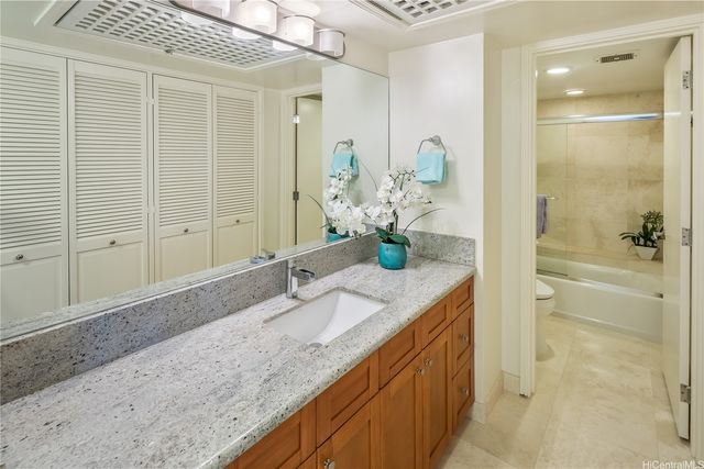 1650 Ala Moana Boulevard 4101, Honolulu, HI 96815