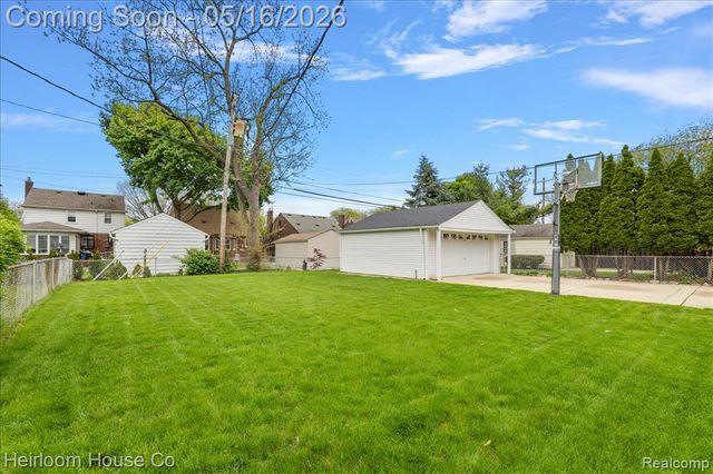 23140 Sheridan Street, Dearborn, MI 48128
