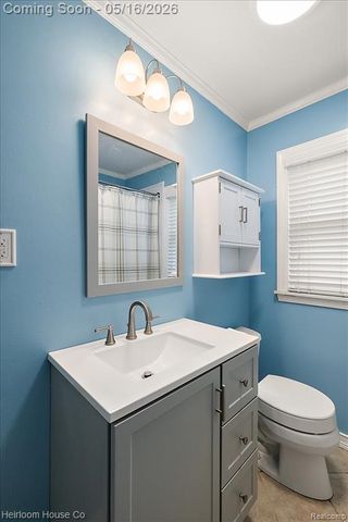 23140 Sheridan Street, Dearborn, MI 48128