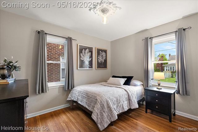 23140 Sheridan Street, Dearborn, MI 48128