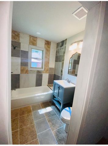 1574 Madrid Street, Dallas, TX 75216