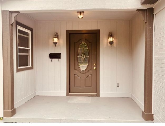 1574 Madrid Street, Dallas, TX 75216