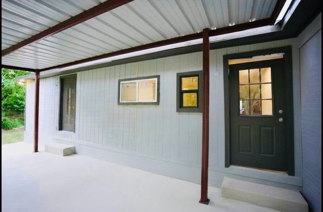 1574 Madrid Street, Dallas, TX 75216