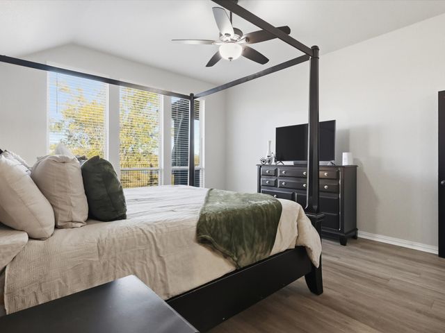 2313 Frosted Willow Lane, Fort Worth, TX 76177