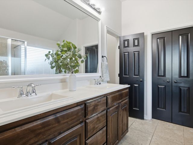 2313 Frosted Willow Lane, Fort Worth, TX 76177