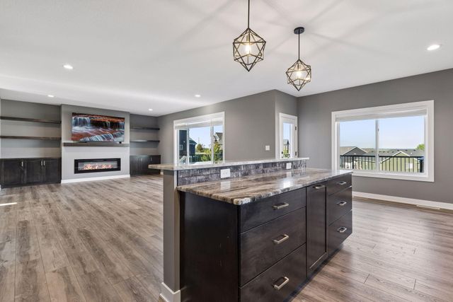 855 Towne Drive NE, Byron, MN 55920
