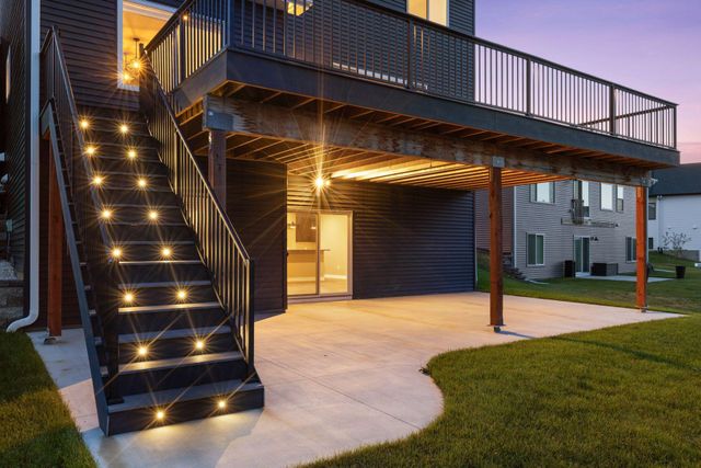 855 Towne Drive NE, Byron, MN 55920
