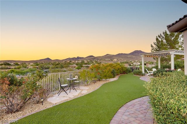 6 Brookridge Drive, Henderson, NV 89052