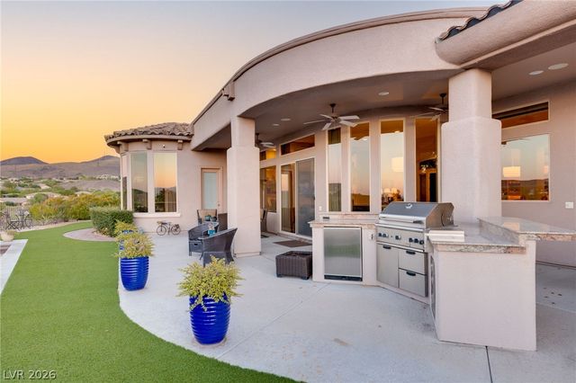 6 Brookridge Drive, Henderson, NV 89052