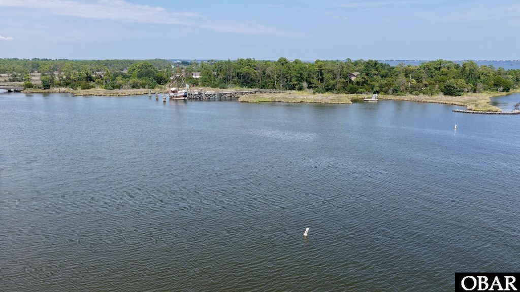 Image 52 of property listing at 330 Fernando Street, Manteo, NC 27954