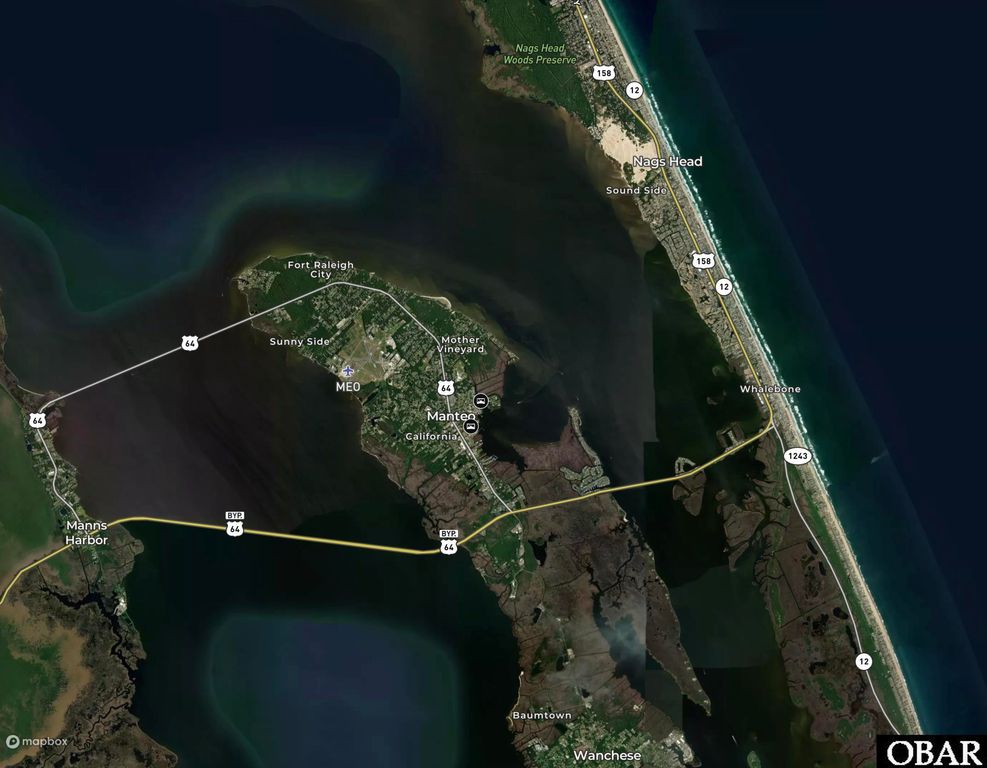 Image 54 of property listing at 330 Fernando Street, Manteo, NC 27954