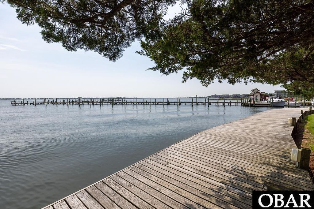 Image 56 of property listing at 330 Fernando Street, Manteo, NC 27954